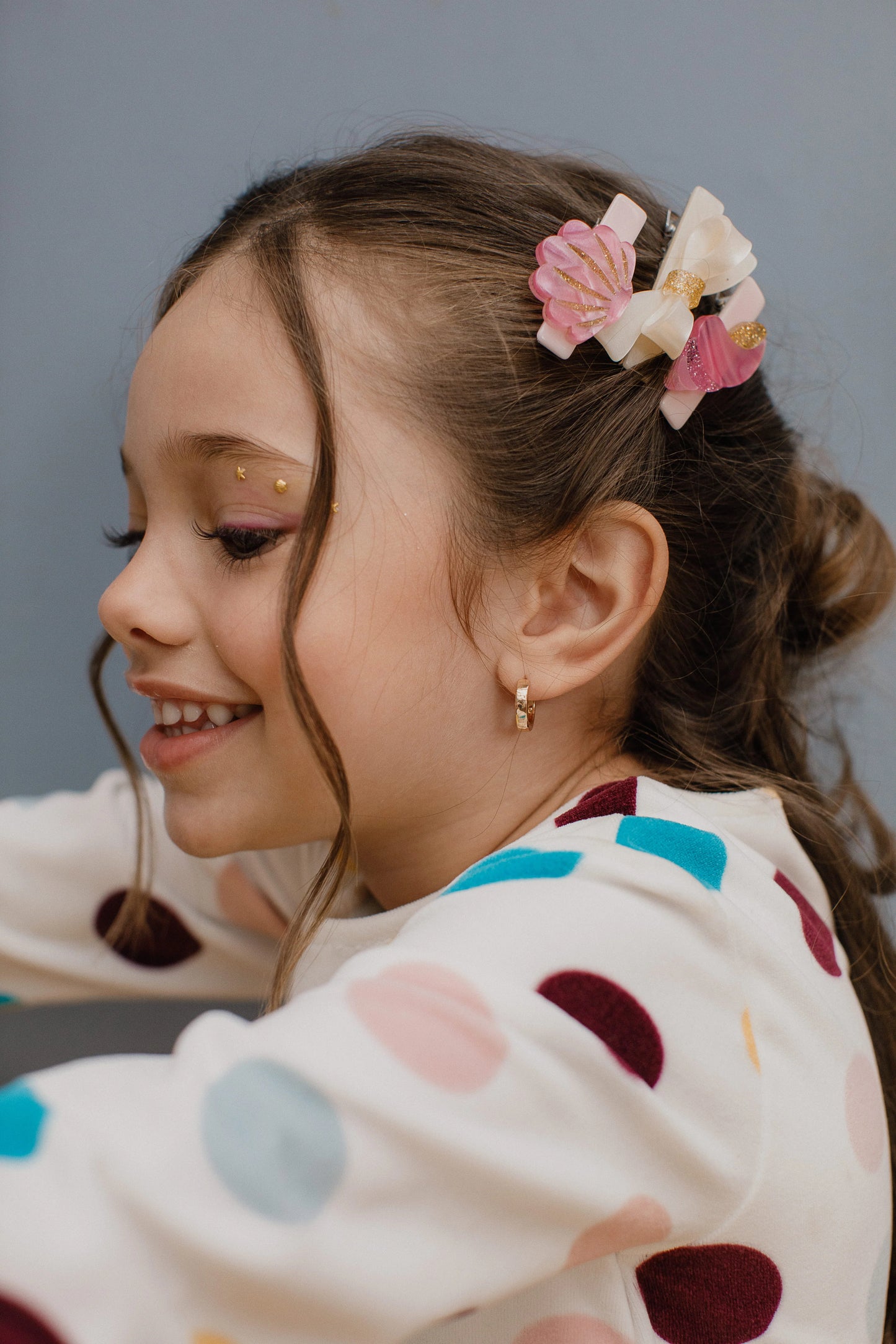 Seashell and Bow Pink Pearlized Hair Clips